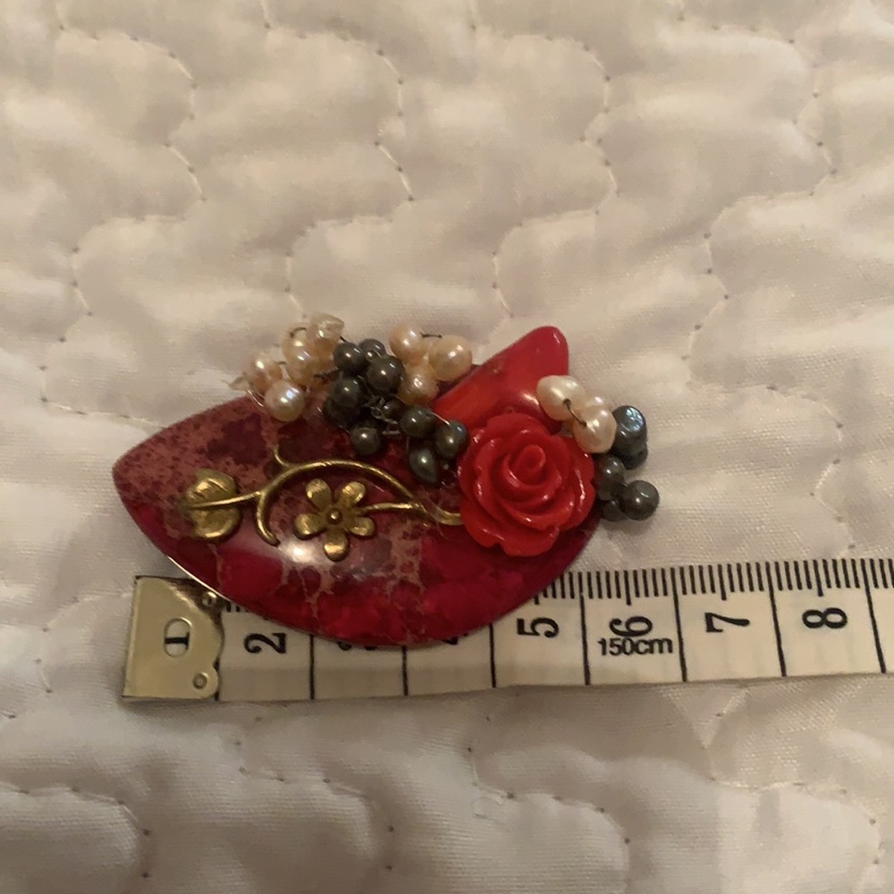 Beautiful brooch - Picture 4 of 4